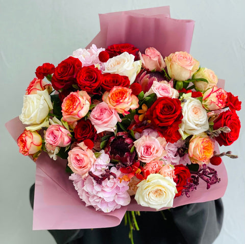 Signature bouquet Just Love - DJ flowers