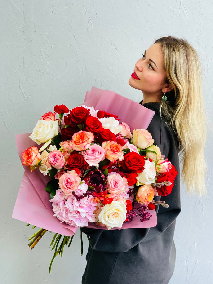 Signature bouquet Just Love - DJ flowers