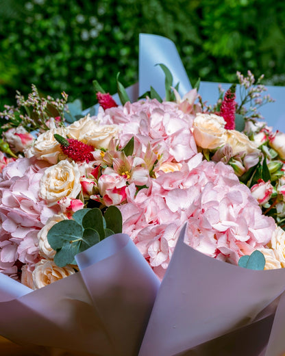 Signature bouquet Magnetic - DJ flowers