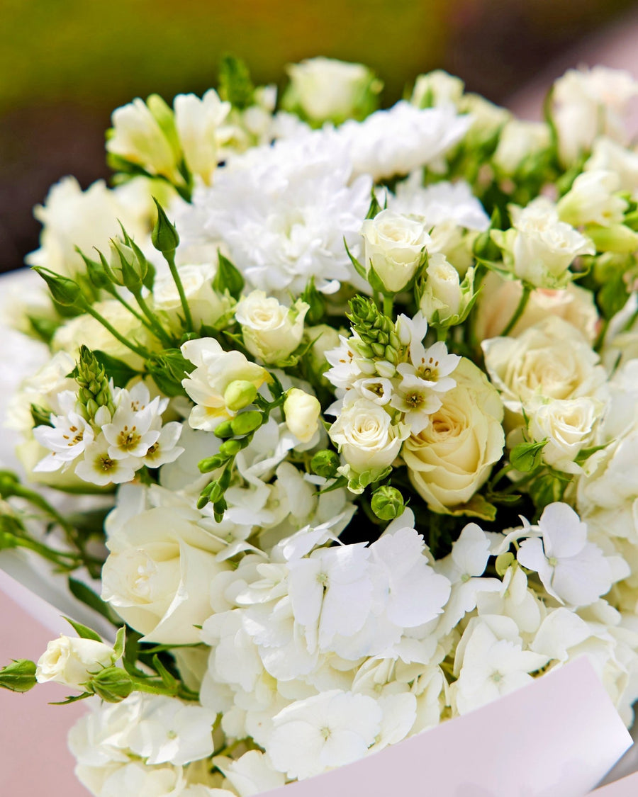 Signature bouquet Poetic - DJ flowers
