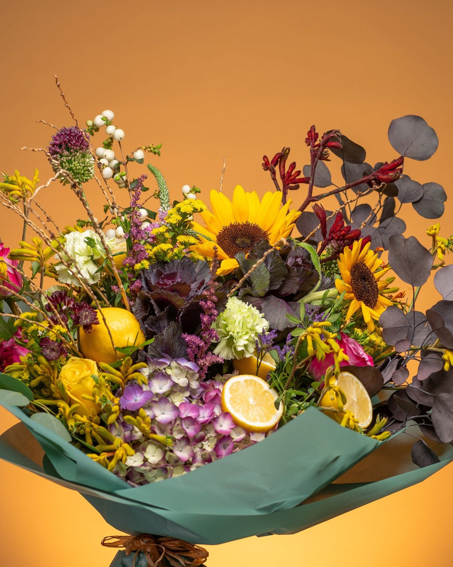 Signature bouquet Radiant Sunshine - DJ flowers