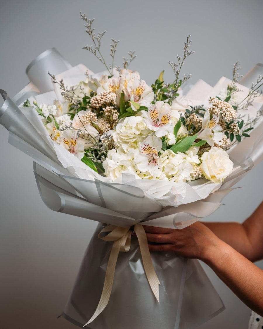 Signature bouquet Snow Beauty - DJ flowers