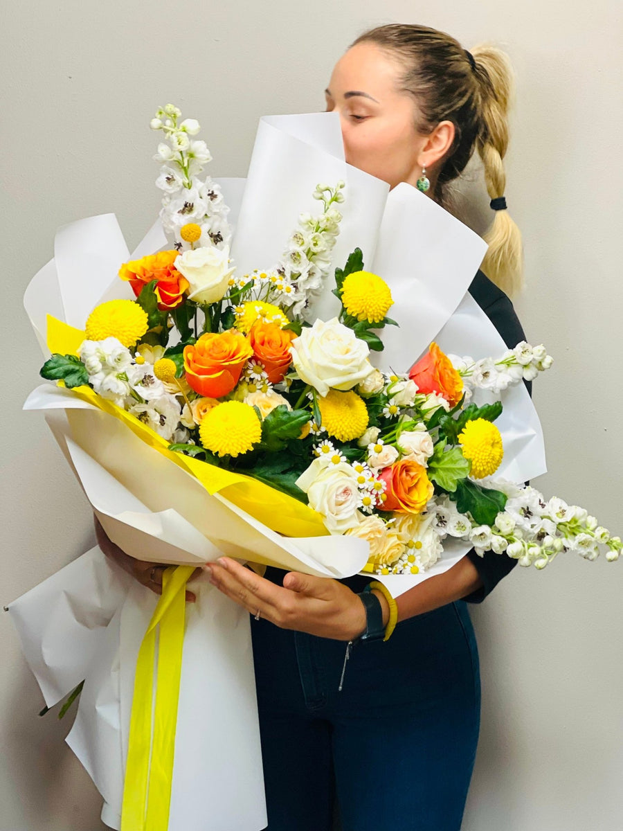 Signature bouquet Sun-kissed - DJ flowers