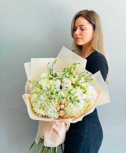 Signature bouquet White premium mix - DJ flowers