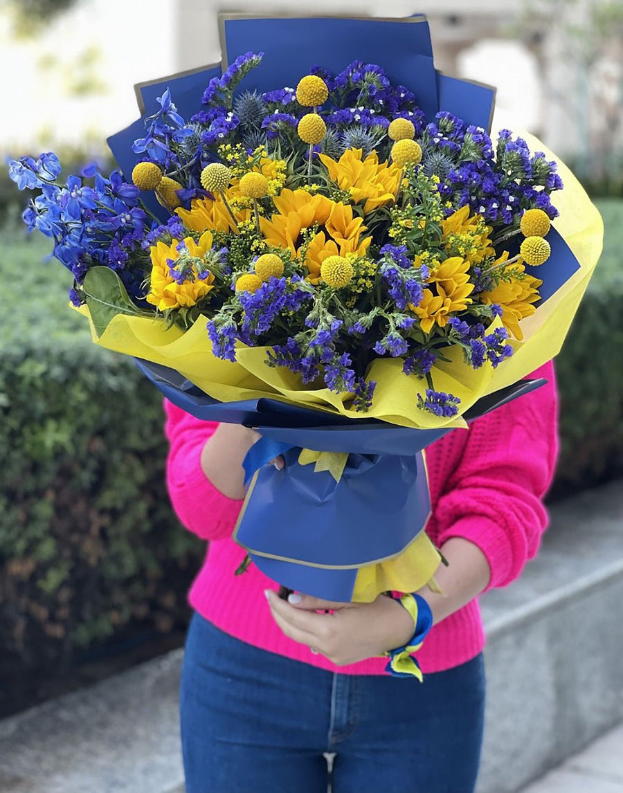 Signature bouquet With love to my country - DJ flowers