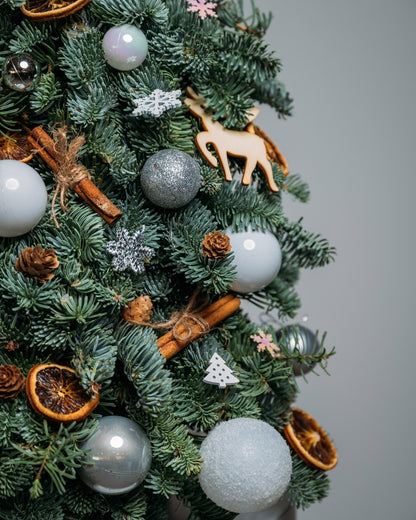 Silver Lights Christmas tree (size M) - DJ flowers