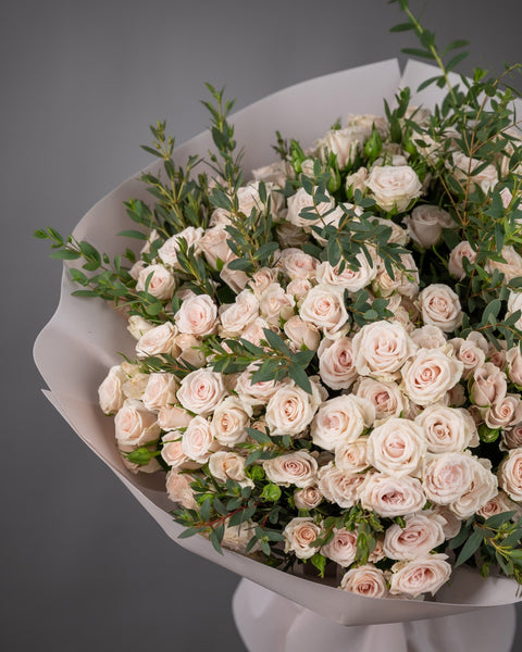 Spray roses Blossoms of Elegance - DJ flowers