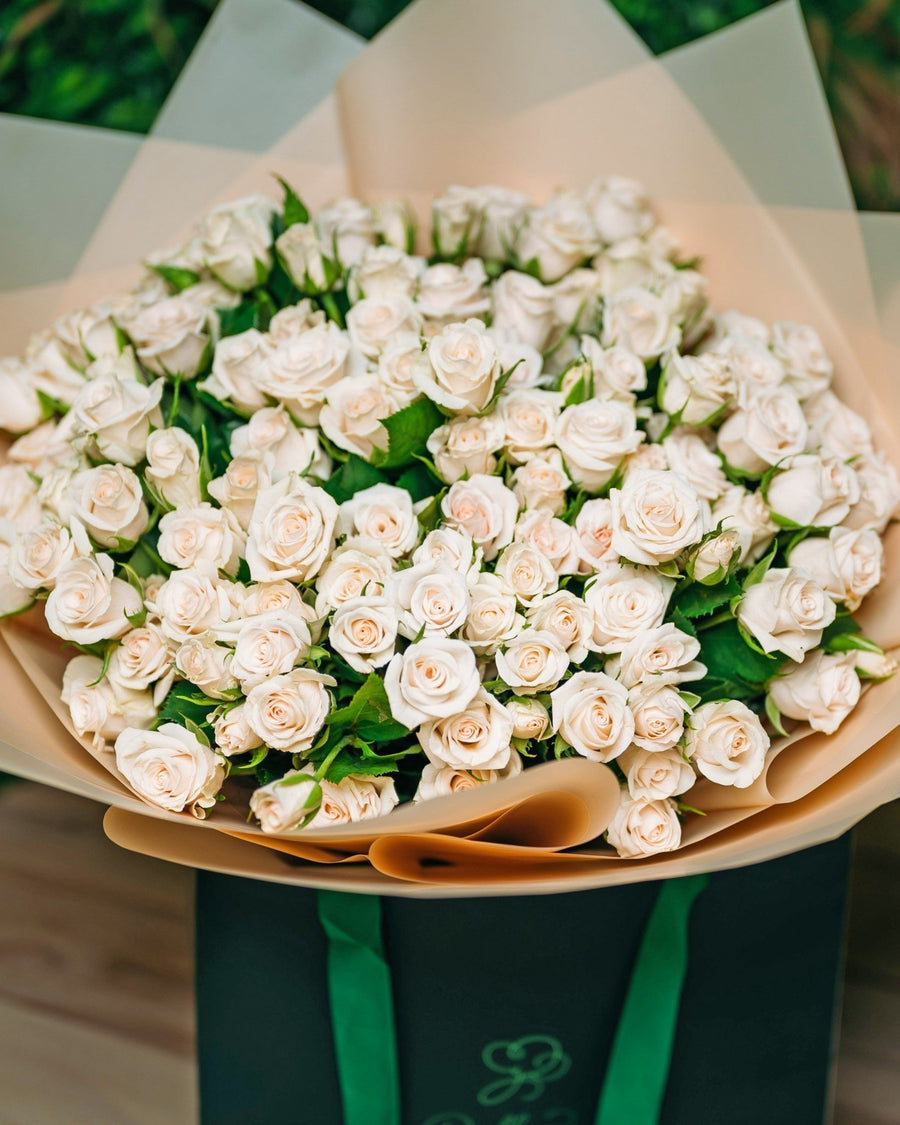 Spray Roses In love with Porcelana - DJ flowers