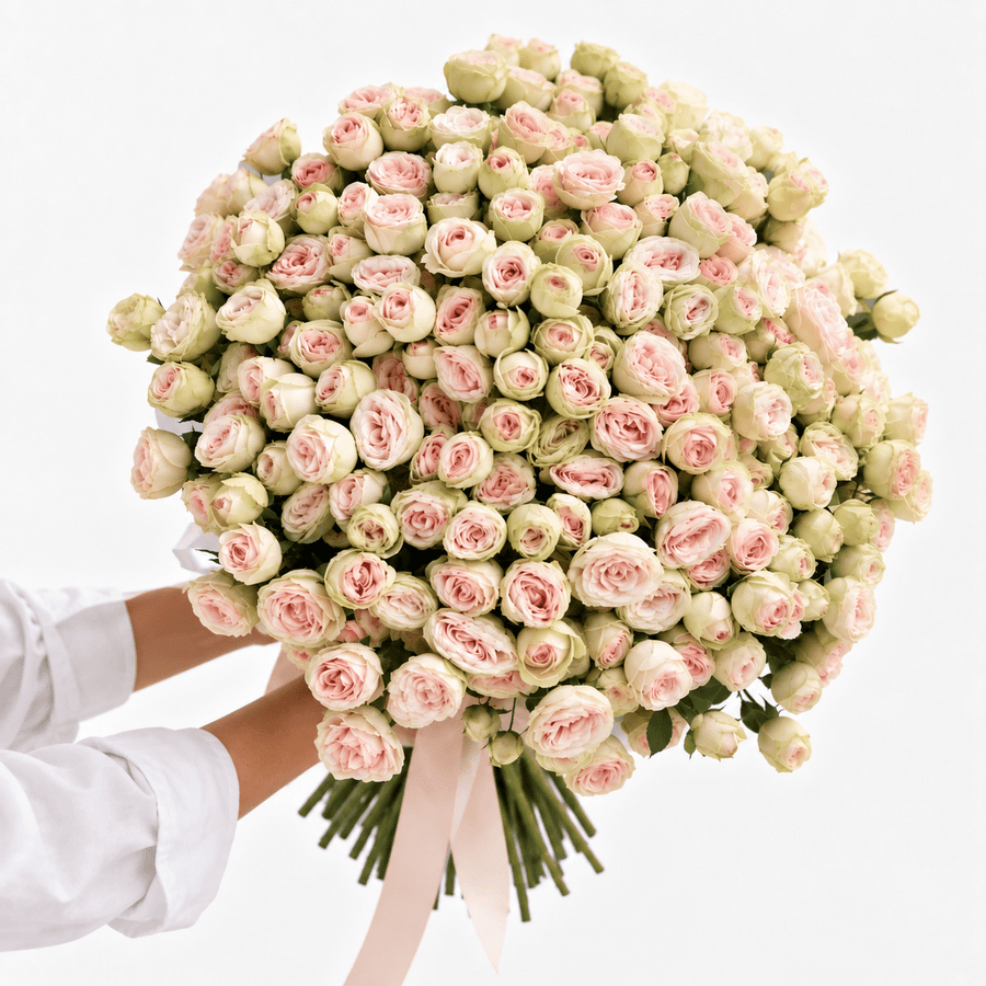 Storybook — Garden spray rose bouquet - DJ flowers