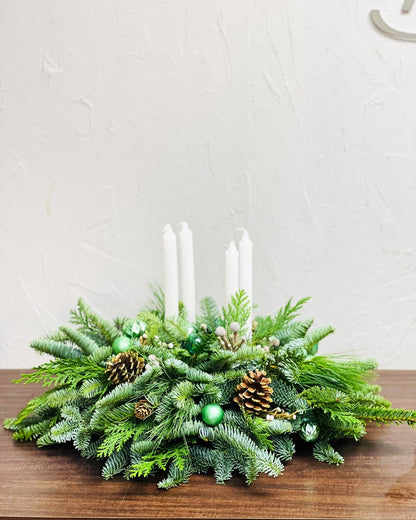 Table Christmas centerpiece Green Lights - DJ flowers