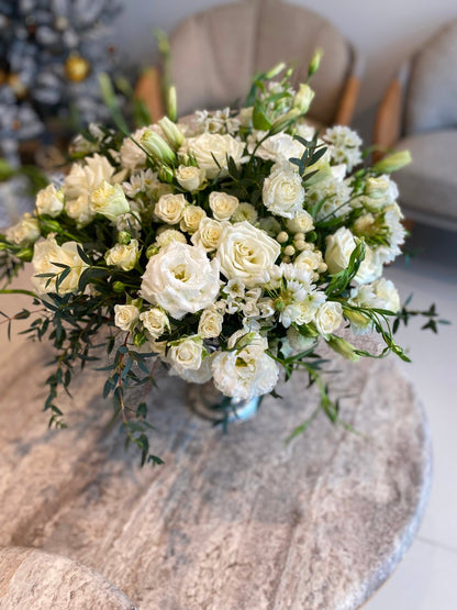 Vase arrangement Ethereal Bliss - DJ flowers