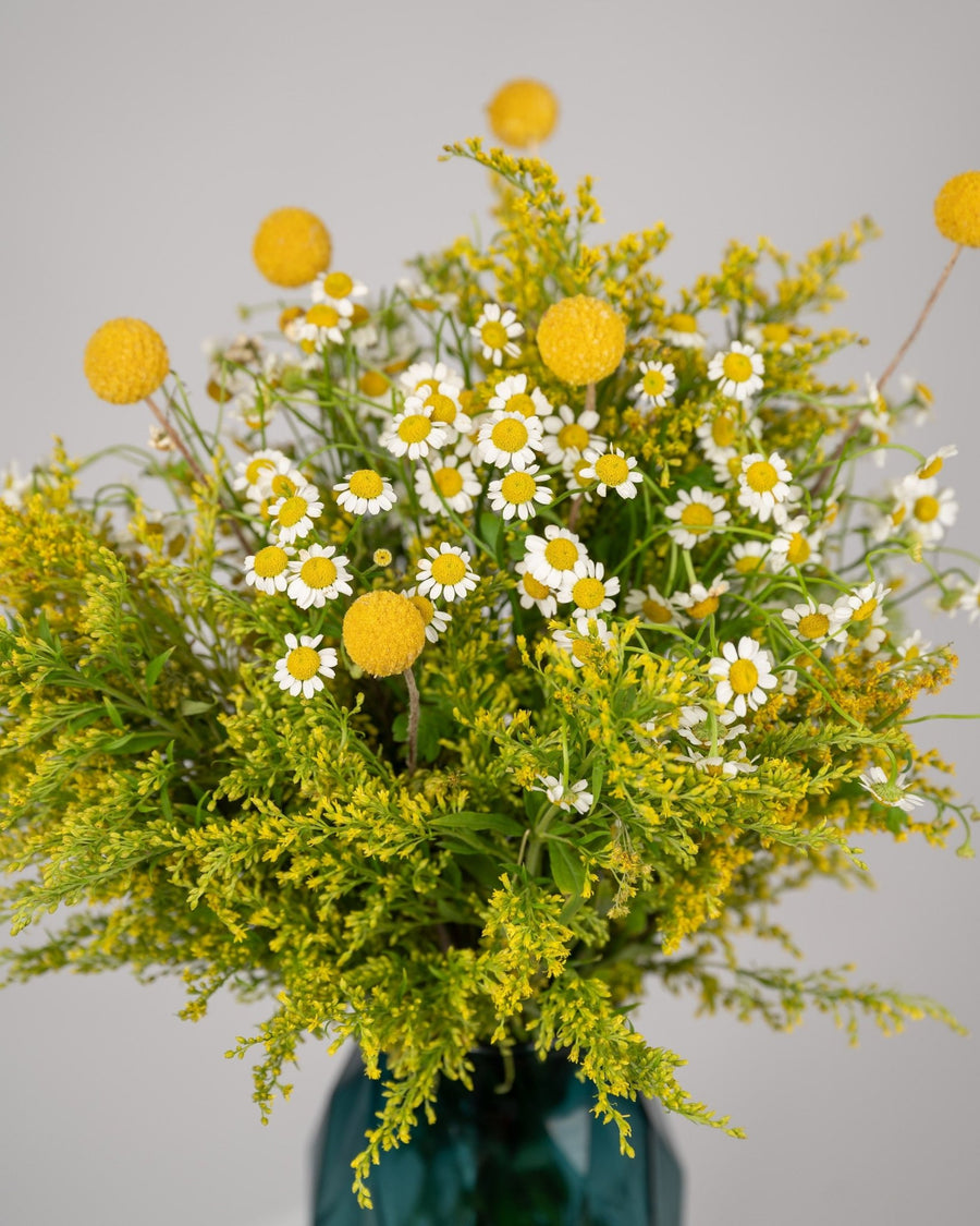 Vase arrangement Sun-kissed - DJ flowers