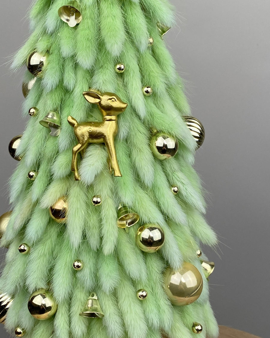 Winter Whimsy Tree - DJ flowers