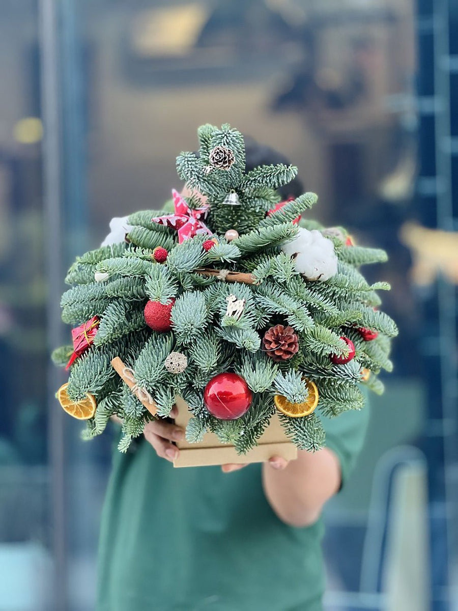 XS beauty Christmas tree - DJ flowers